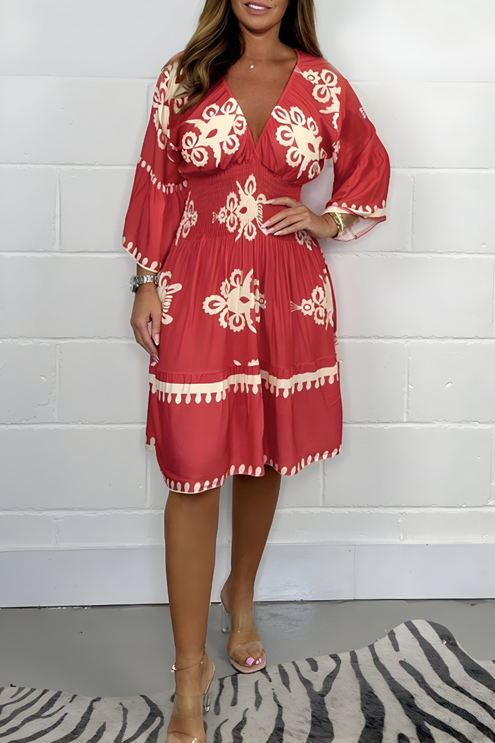 LUNA | Short Boho Floral Dress with Flattering Cut for an Elegant Vacation or Event Look