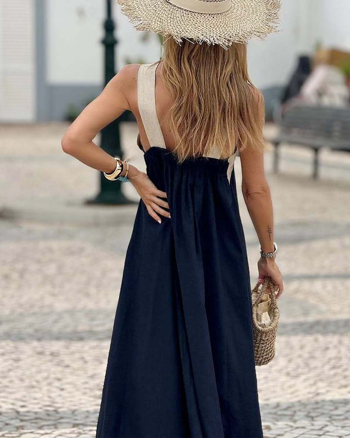 SIENNA | Elegant Dress with Exposed Back and Fashionable Collar