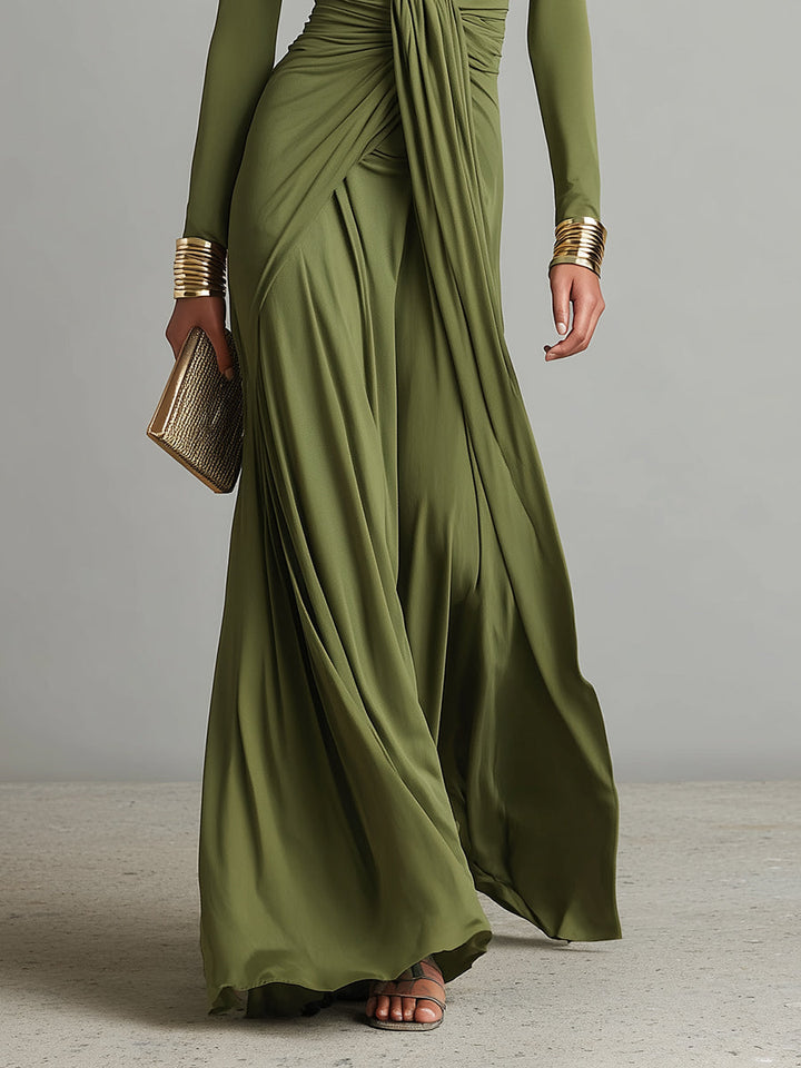 Valentina · Maxi dress with V-neck and ruffle details