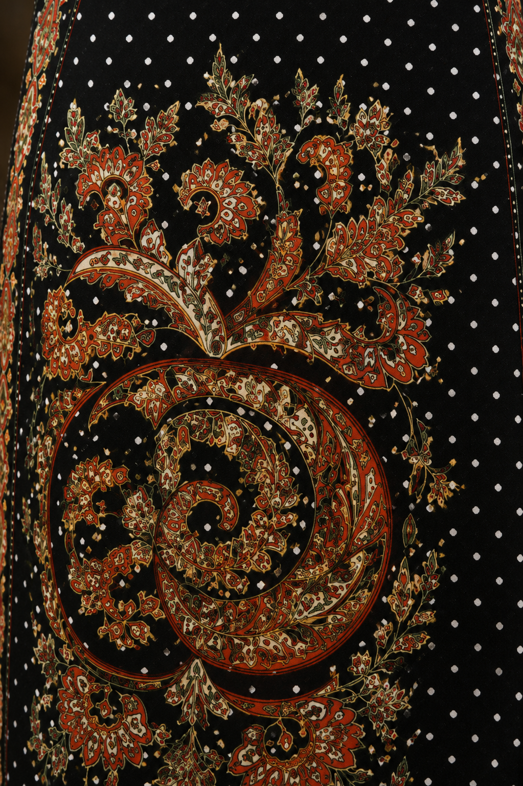 Long dress with paisley print and ruffles