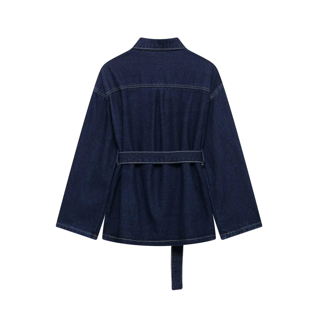 Women’s Belted Denim Utility Jacket with Structured Collar and Relaxed Fit