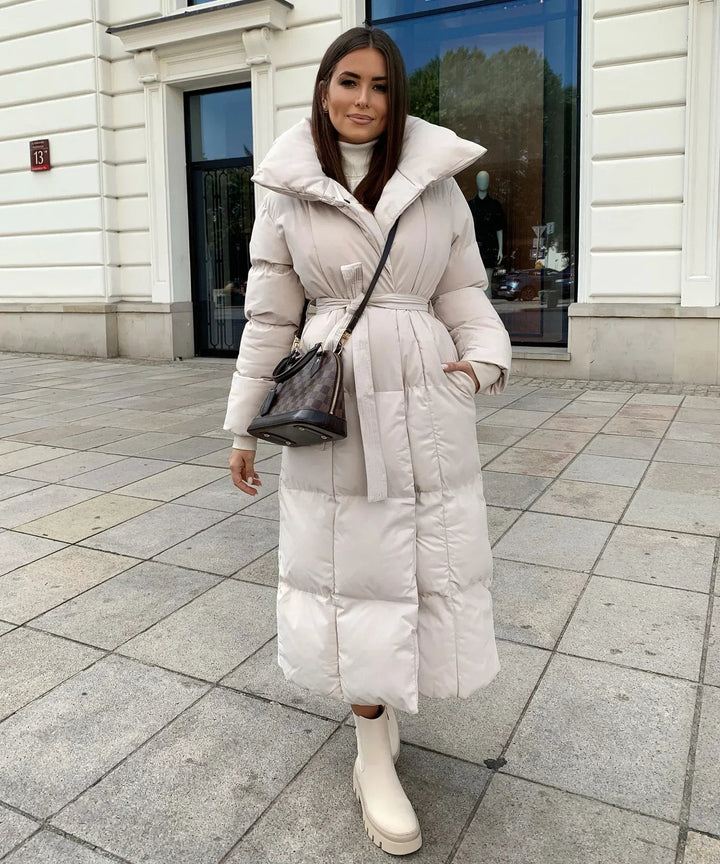 Comfortable long winter puffer jacket for women
