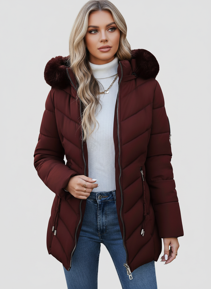 Elegant Quilted Puffer Coat with Faux Fur Hood