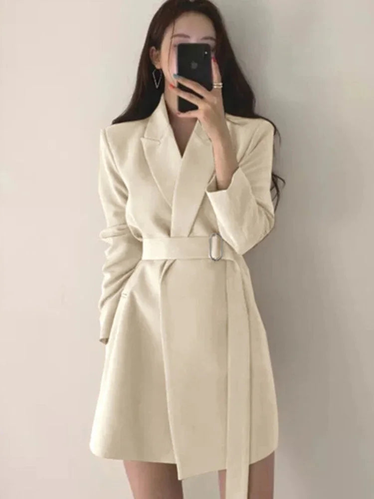Casual Blazer – Tailored Fit White Jacket for Versatile Styling