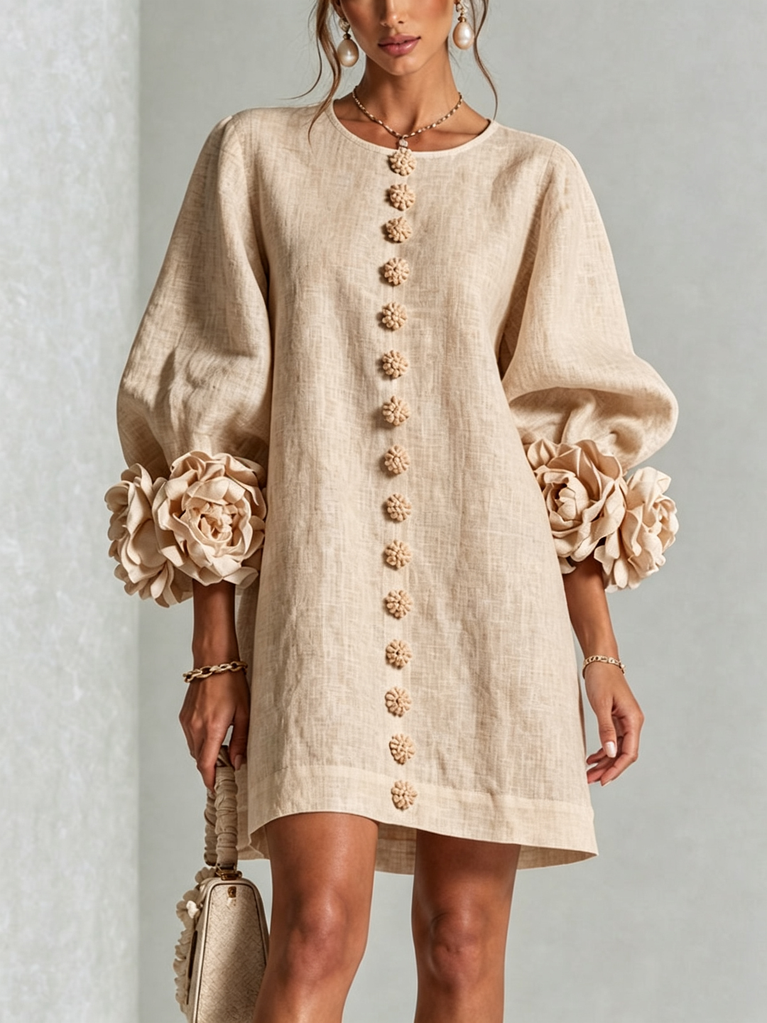 Effortless elegance with a sculptural shift dress