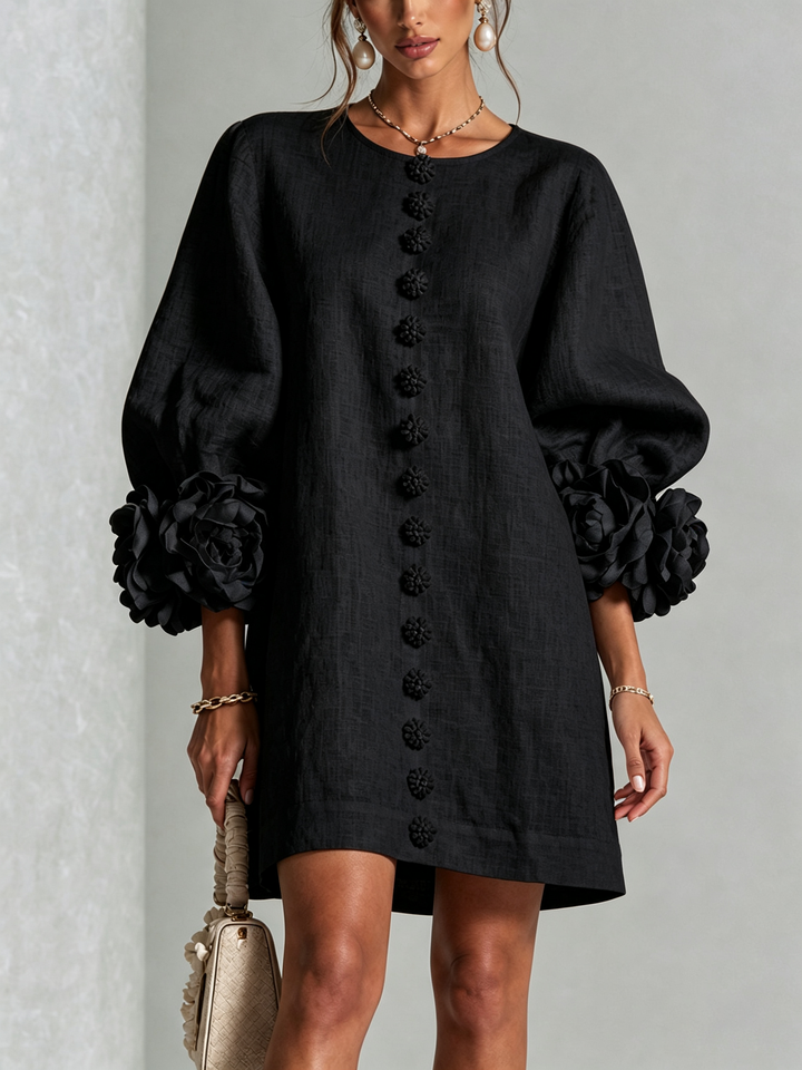 Effortless elegance with a sculptural shift dress