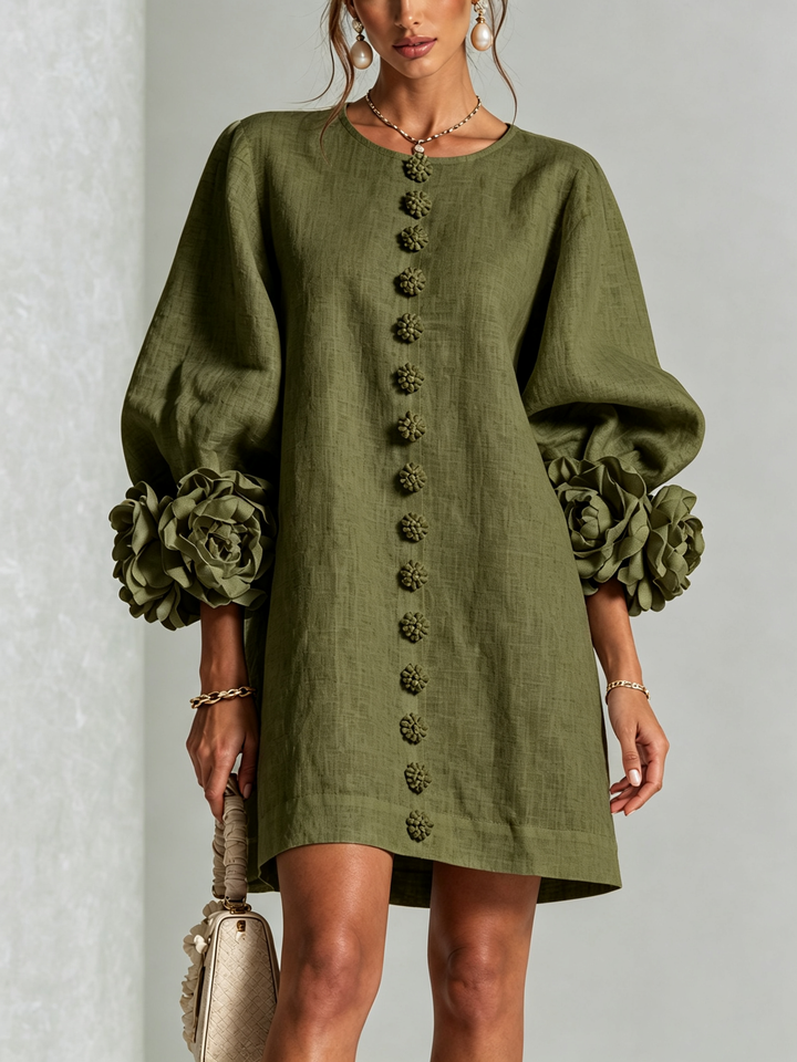 Effortless elegance with a sculptural shift dress