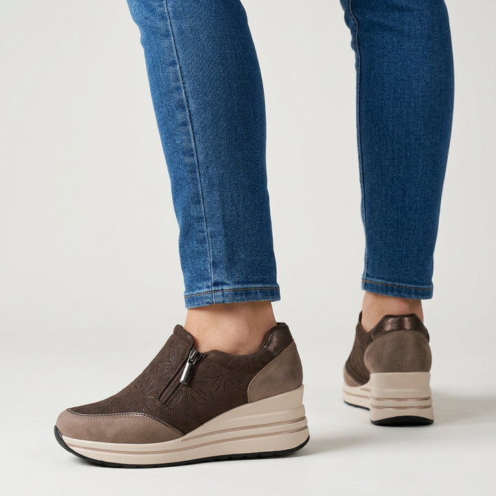 Morena - Comfortable women's sneakers with wedge